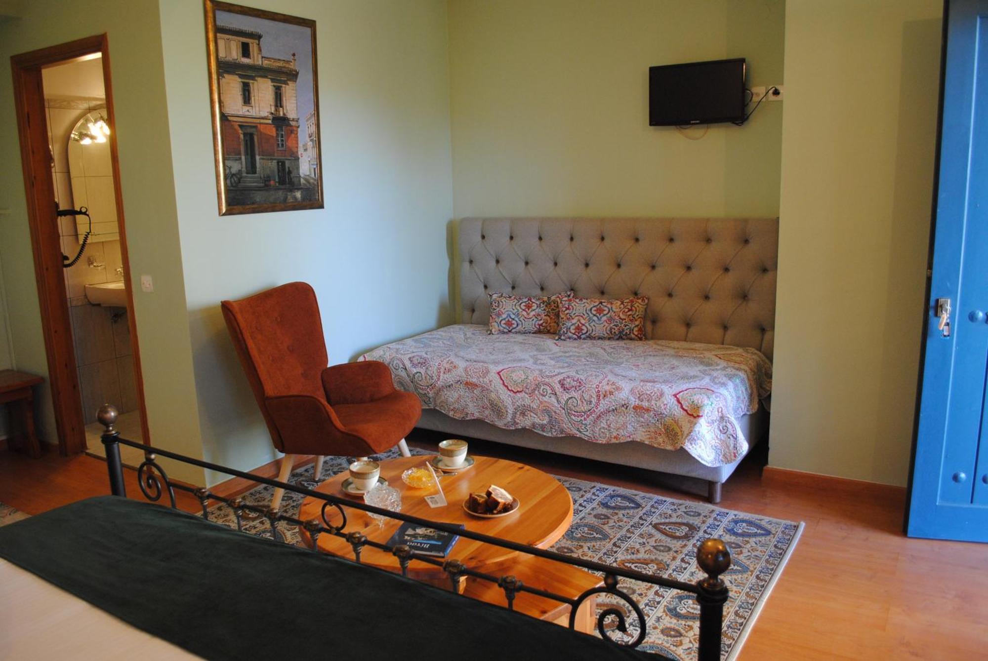 Beloi Hotel Vitsa Buitenkant foto