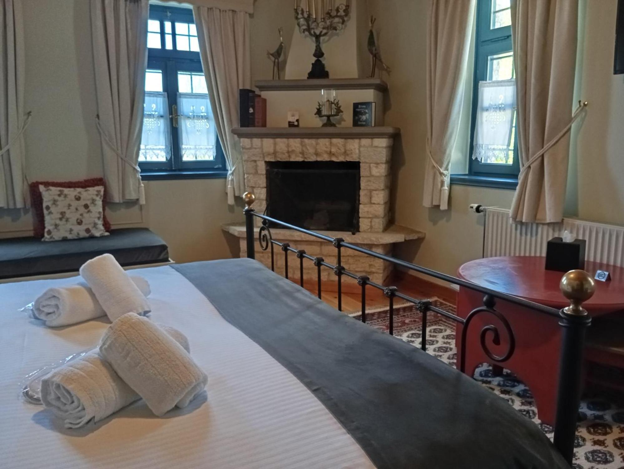 Beloi Hotel Vitsa Buitenkant foto